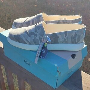 Toms Alpargata Mallow Shoes Forest Camo Print Women's Size 11